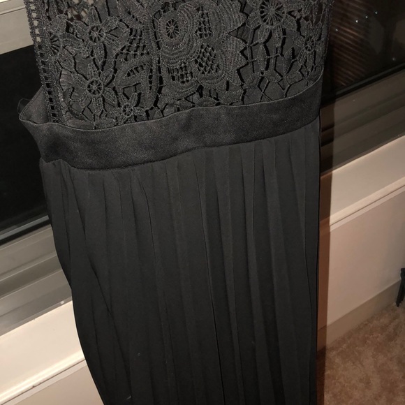 Aqua black illusion gown - Picture 4 of 4